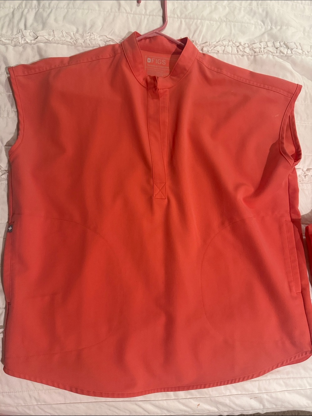 Figs Coral Tall S